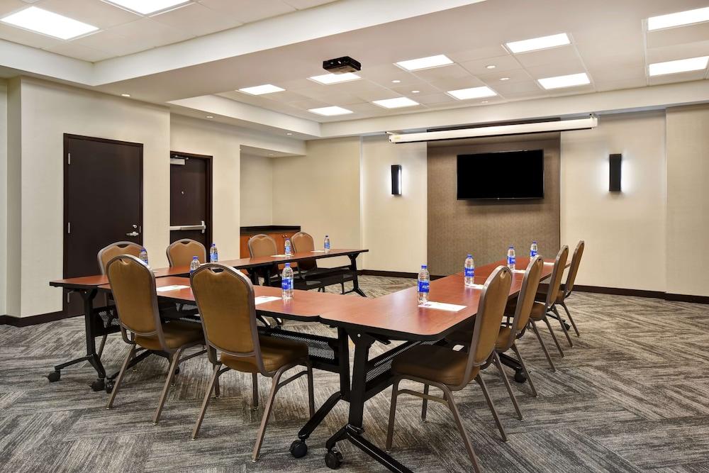 Hyatt Place Gilbert photo 57