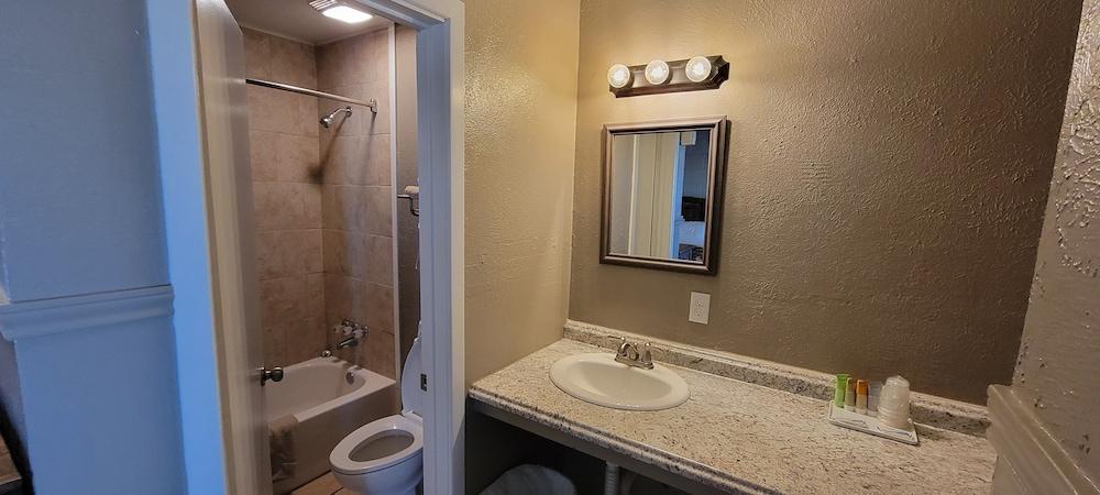 Five Star Inn photo 8