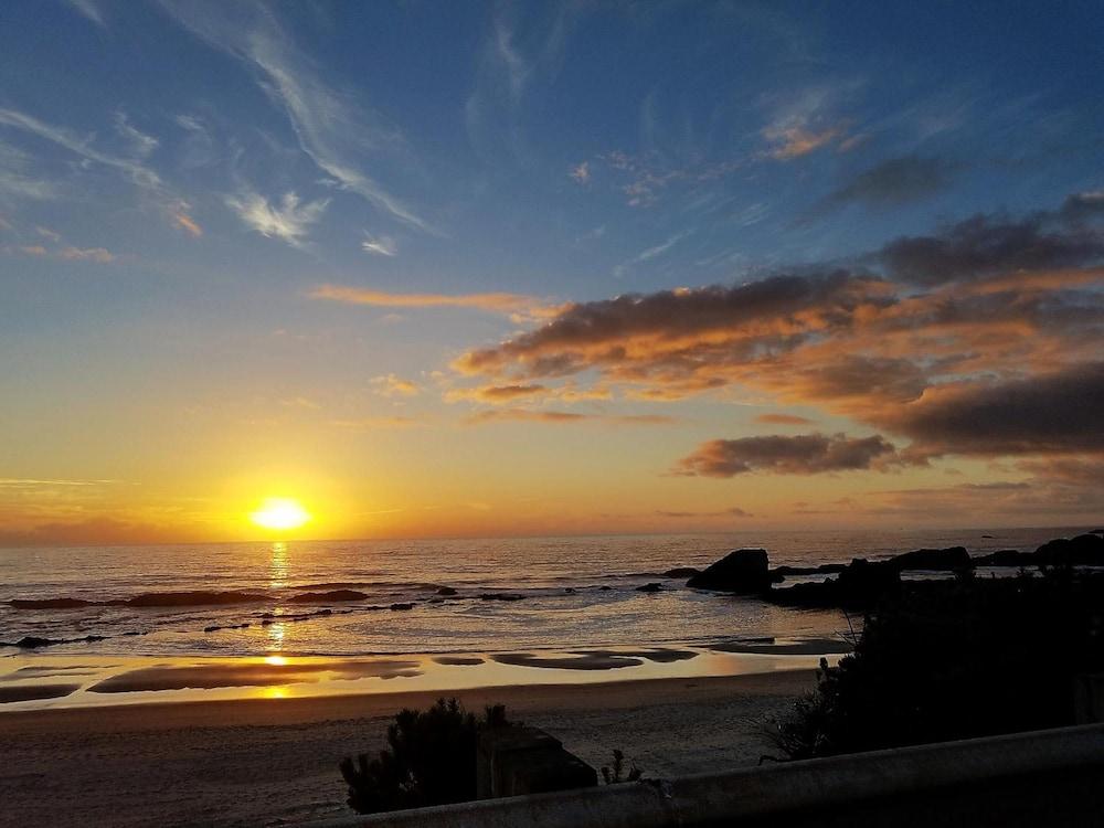 The Waldport Inn photo 43