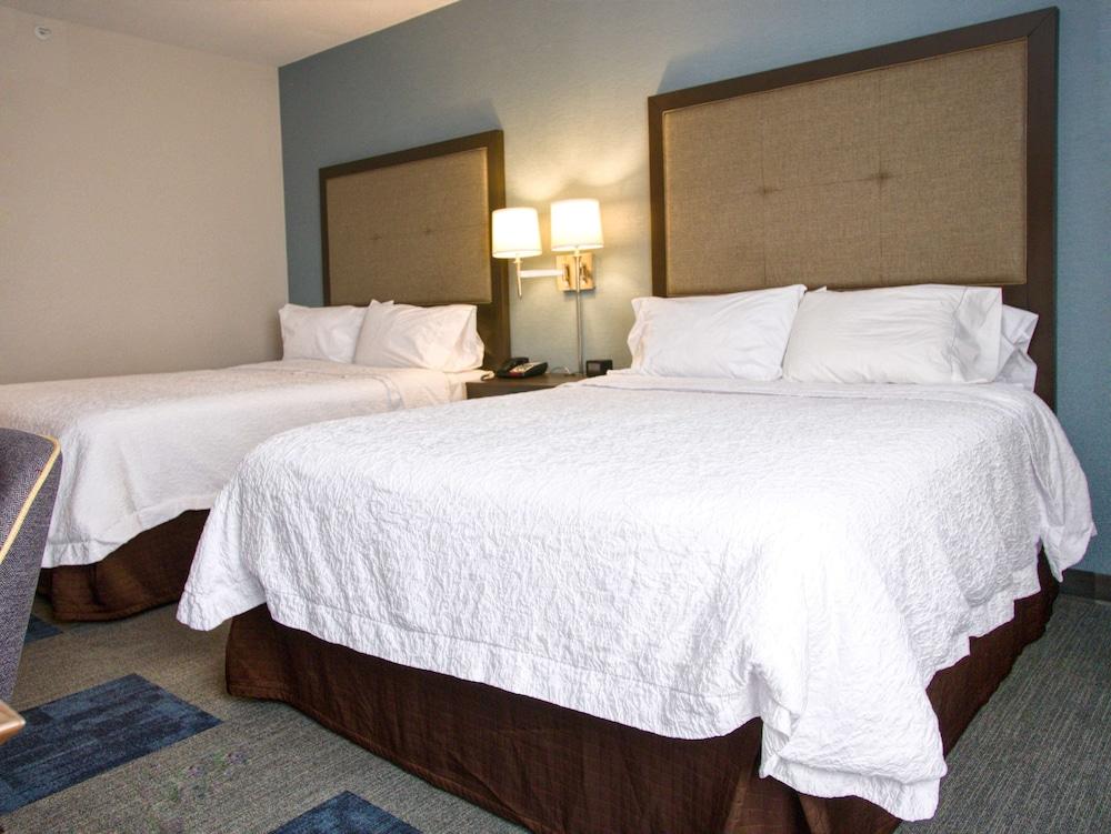Hampton Inn Oklahoma City/Edmond photo 8