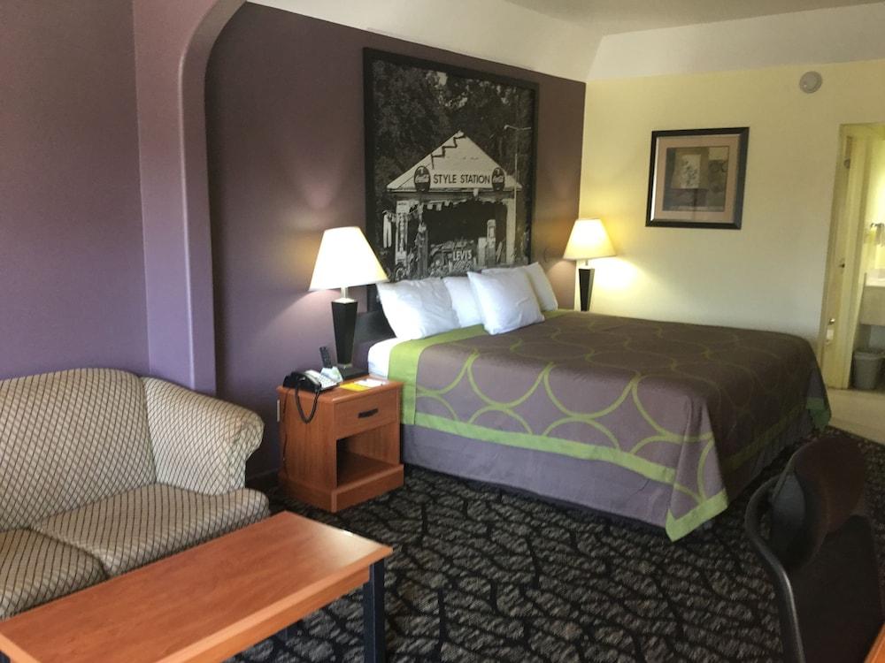 Super 8 by Wyndham Fairfield Tx photo 10