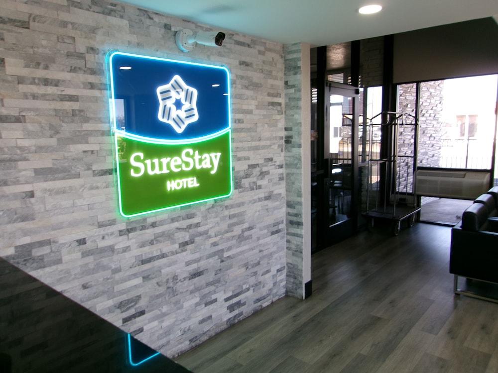 SureStay Hotel by Best Western Phoenix Airport photo 2