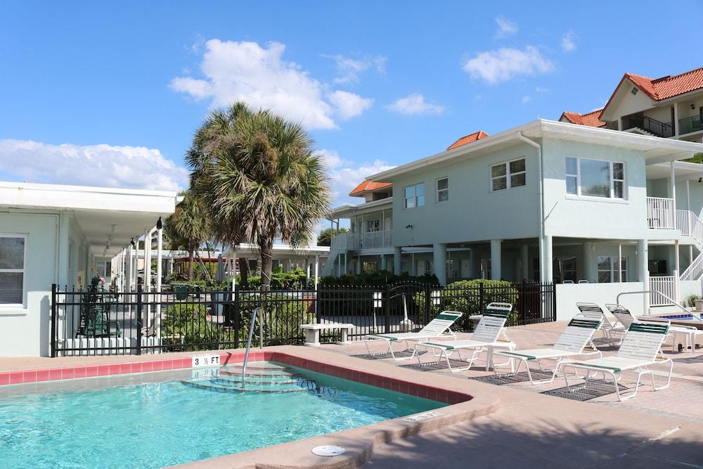Miramar Beach Resort photo 68