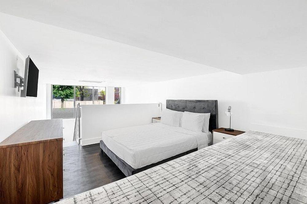 Nova Hotel Brooklyn photo 16