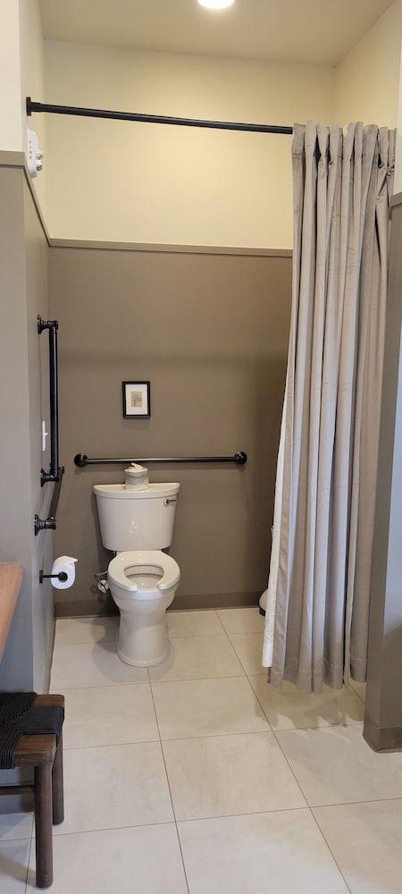 The Atlee Suites photo 33