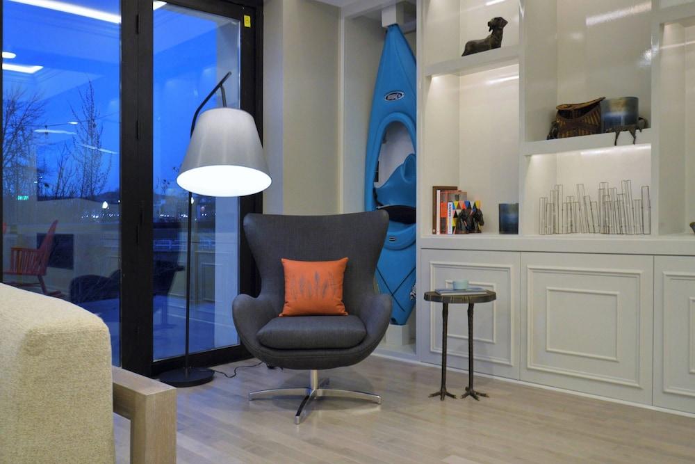 Renaissance Reno Downtown Hotel & Spa photo 7