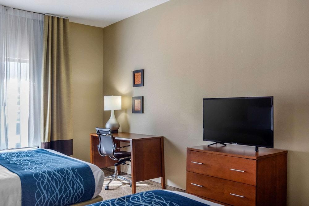 Comfort Inn South Chesterfield - Colonial Heights photo 6