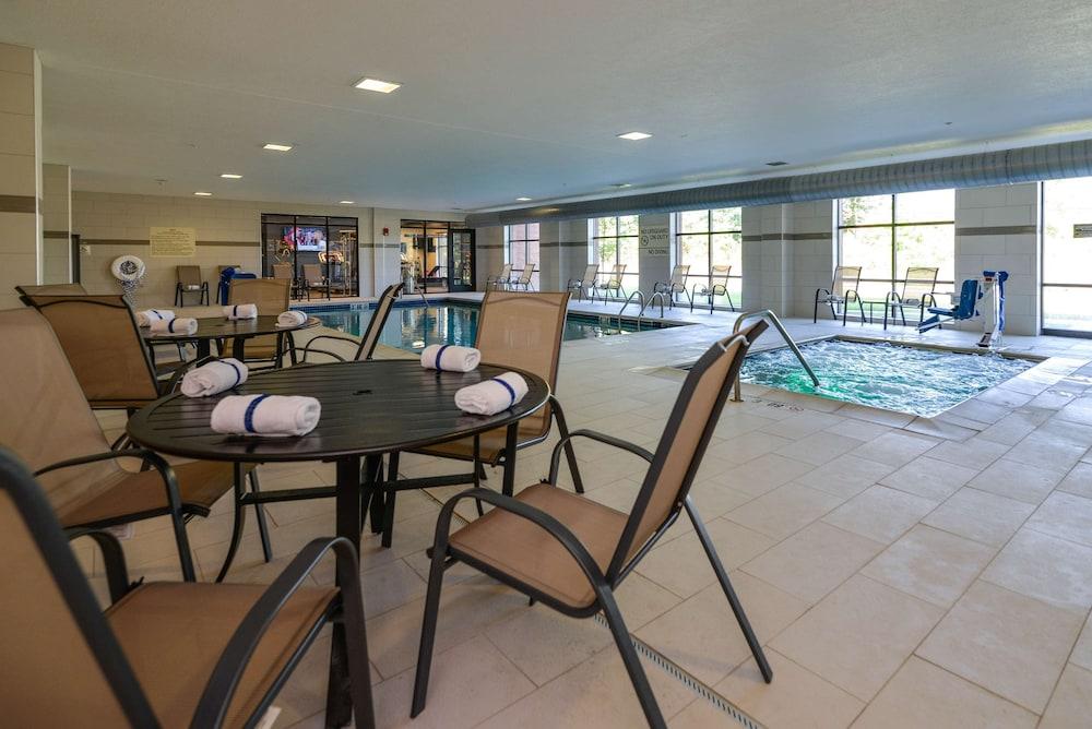 Hampton Inn Brighton photo 56