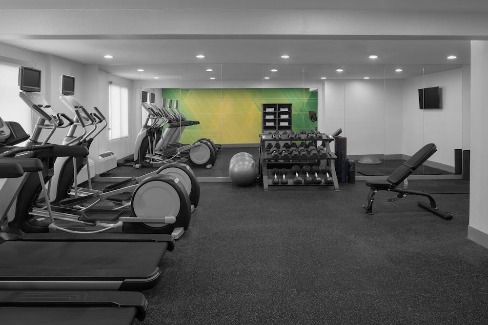 Holiday Inn Hasbrouck Heights-Meadowlands by IHG photo 35