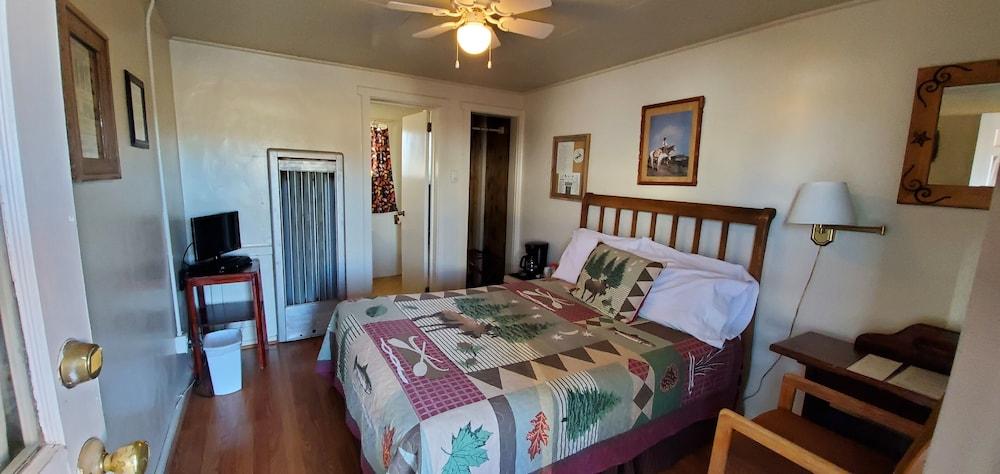 Hikers Cimarron Inn & RV Park LLC photo 5