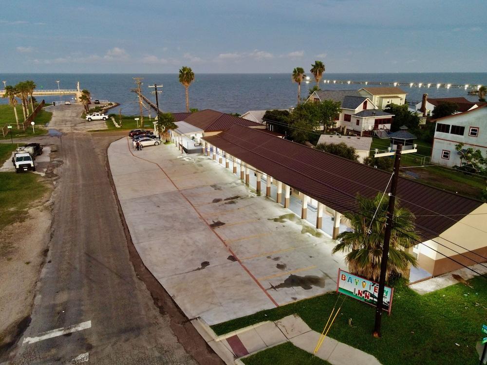 Bay View Inn photo 11
