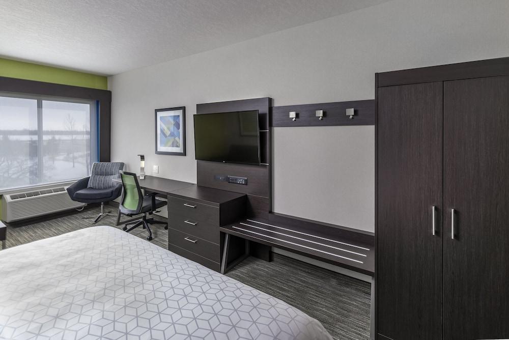 Holiday Inn Express & Suites Yuma by IHG photo 3