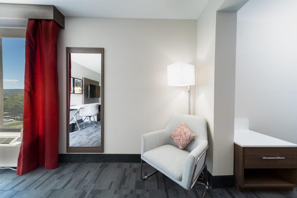 Comfort Inn & Suites Wyomissing/Reading photo 20