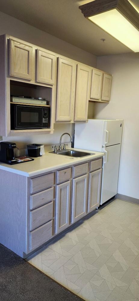 The Enchanted Suites & Residence photo 15