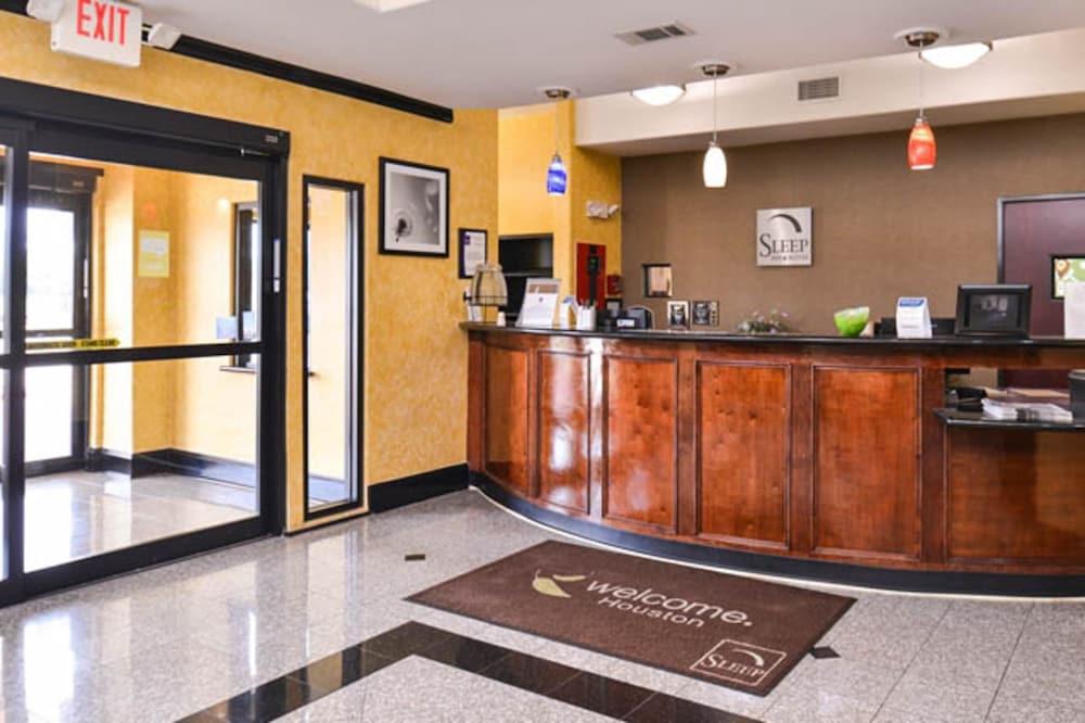 Sleep Inn & Suites Near Downtown North photo 5