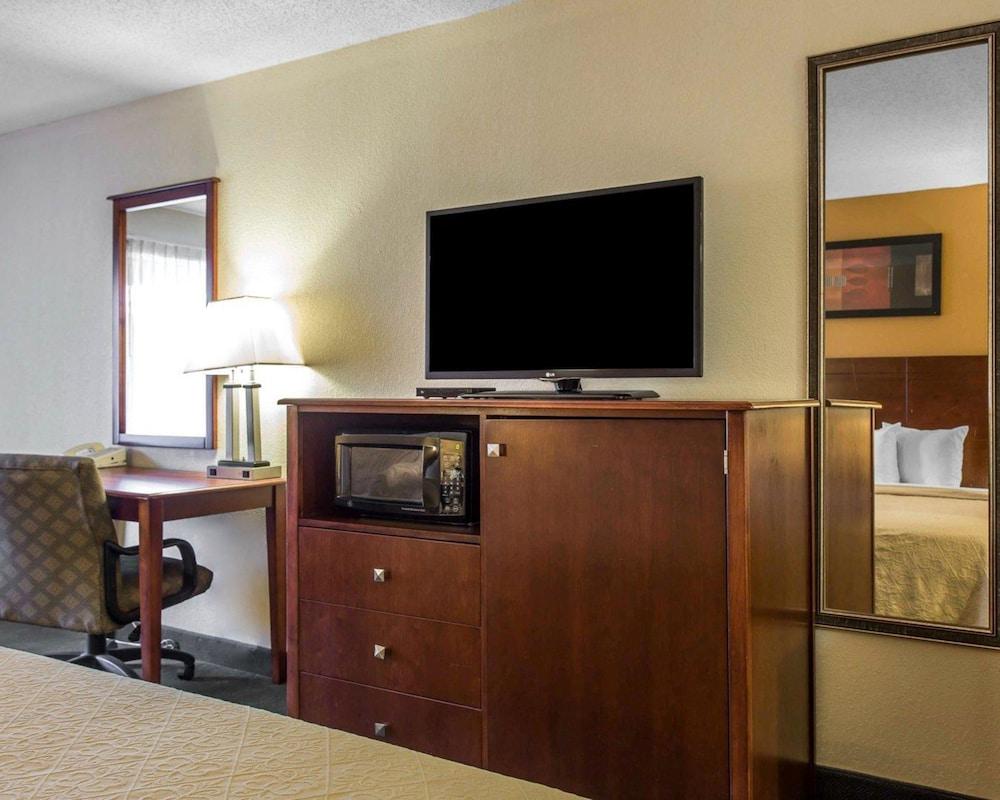 Quality Inn Aiken North photo 17