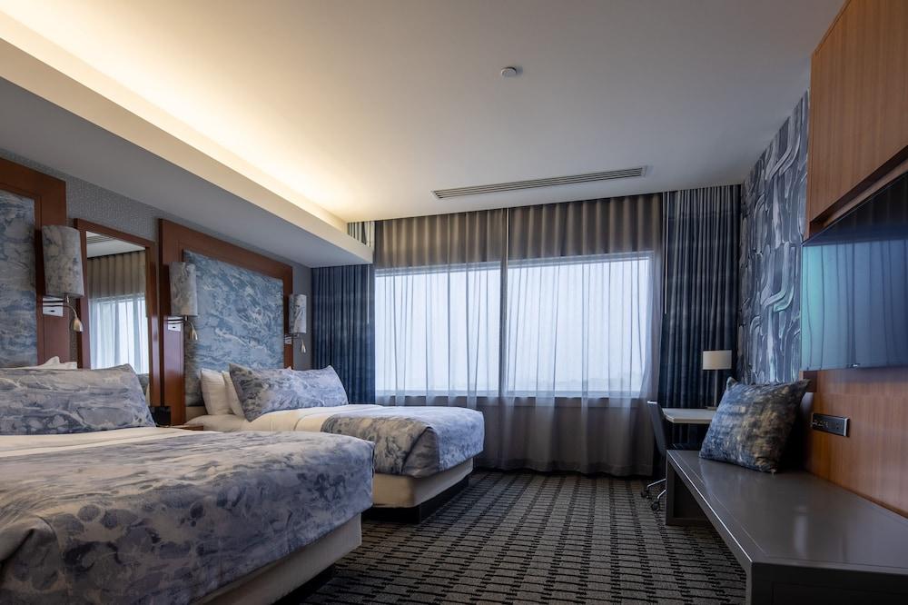 The Hotel at Kirkwood Center photo 14