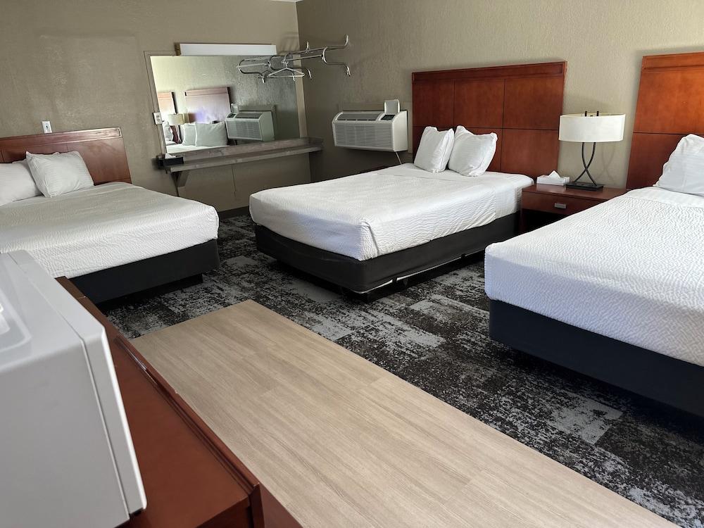 Travelodge by Wyndham Parker photo 16