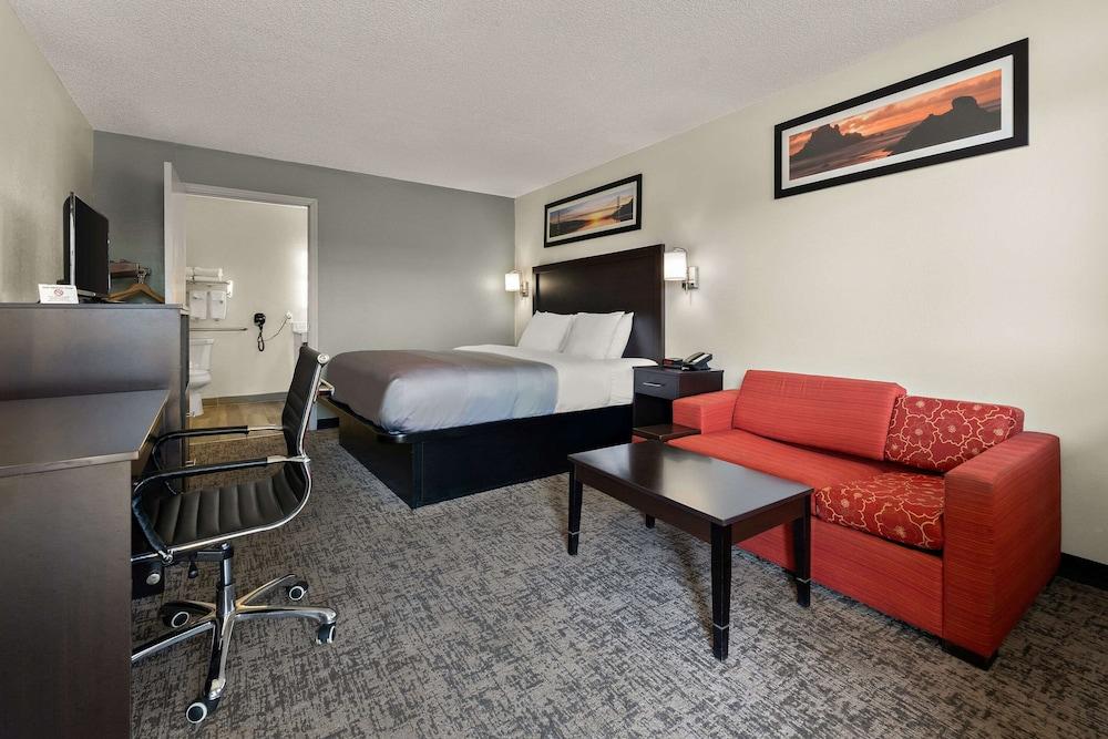 Quality Inn & Suites Dublin photo 19