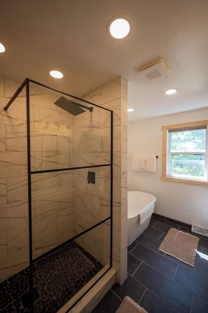 The Woodsman Lodge photo 22