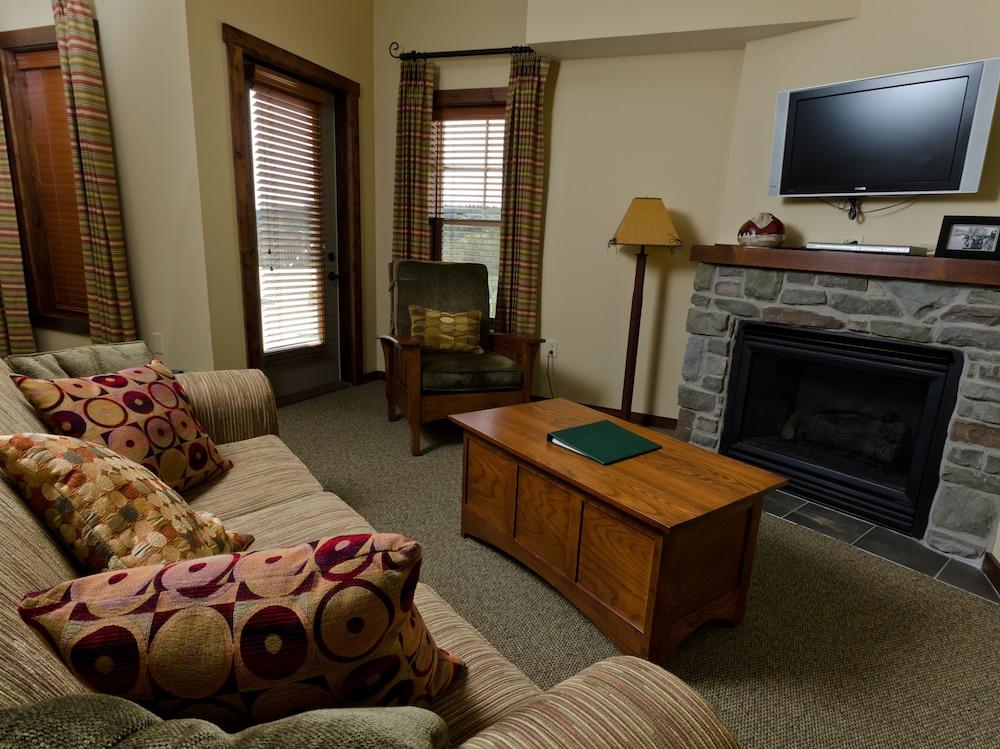 Soaring Eagle Lodge photo 14