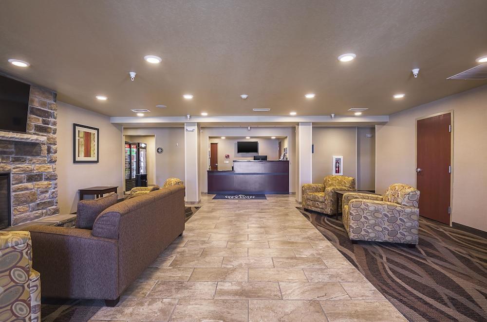 Cobblestone Inn & Suites - Altamont photo 24
