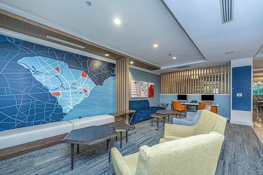 Holiday Inn Express & Suites Charleston Arpt-Conv Ctr Area photo 74