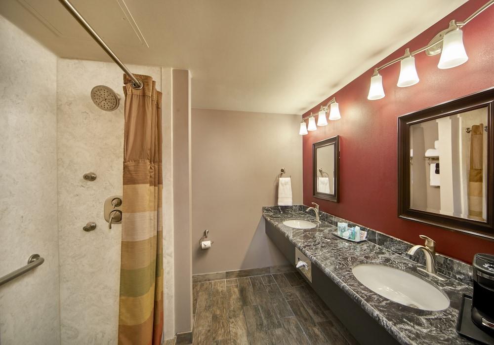 Four Queens Hotel and Casino photo 19