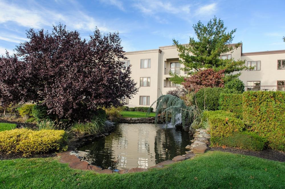 DoubleTree Suites by Hilton Hotel Mt. Laurel photo 80