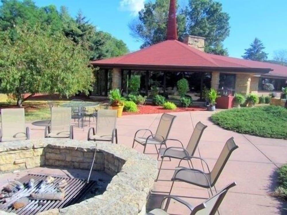 Spring Valley Inn photo 48
