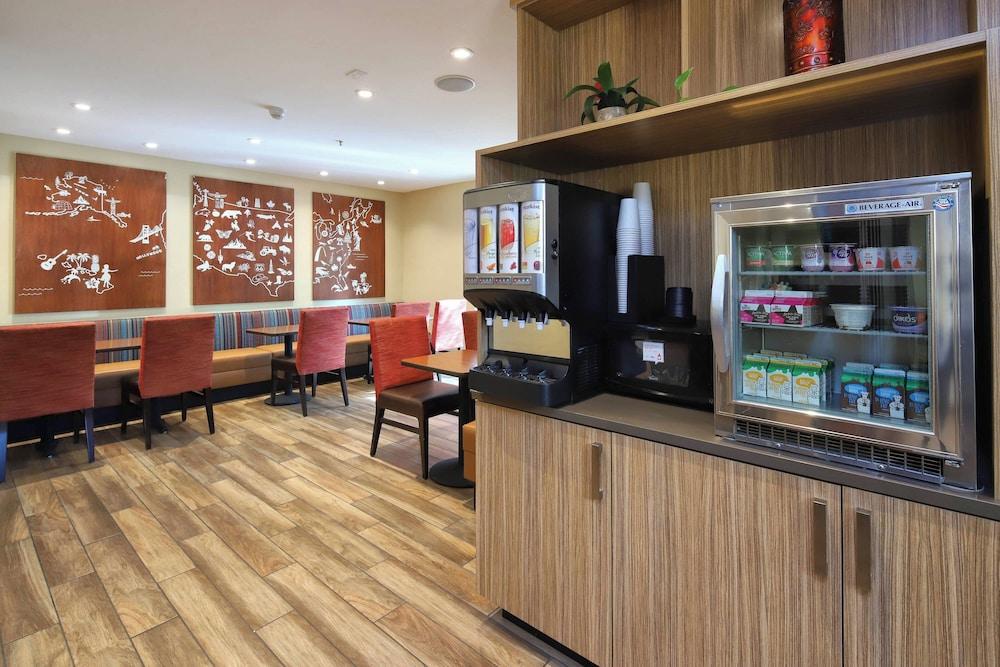 TownePlace Suites by Marriott Tucson photo 35