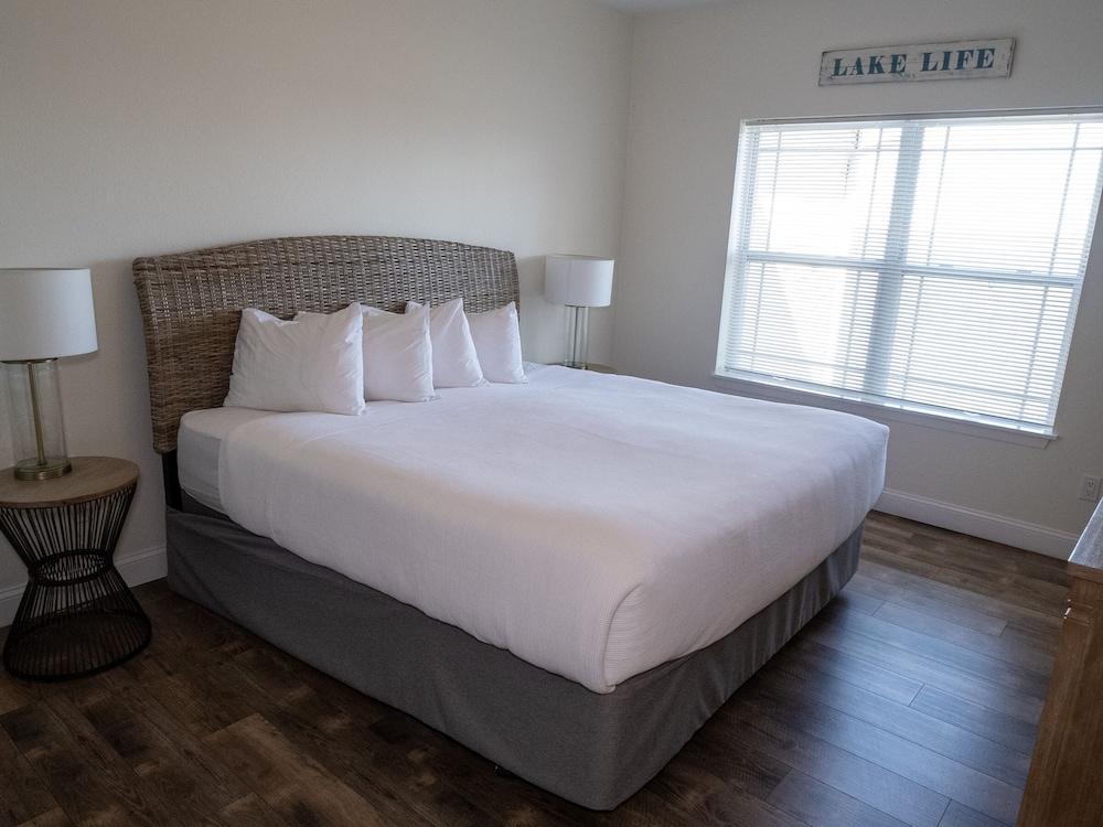 Delavan Lake Resort photo 9