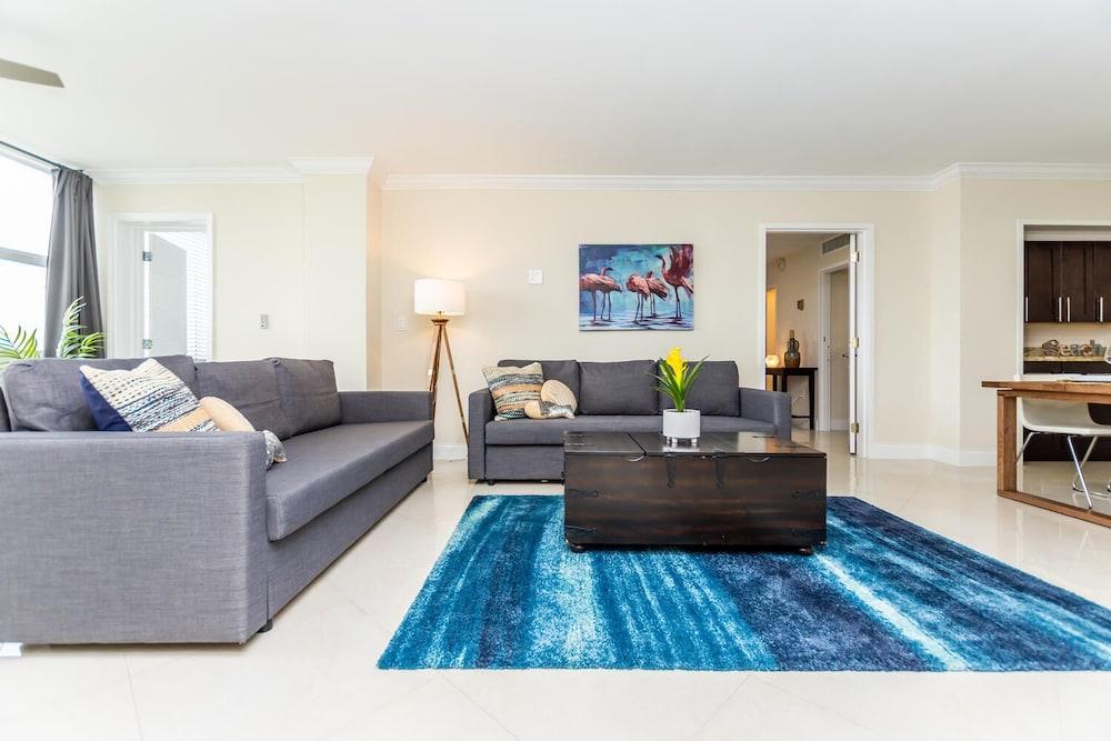 Ocean Manor Rentals photo 44