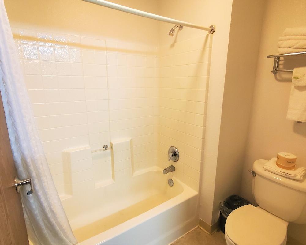 Quality Inn & Suites Pinedale photo 29