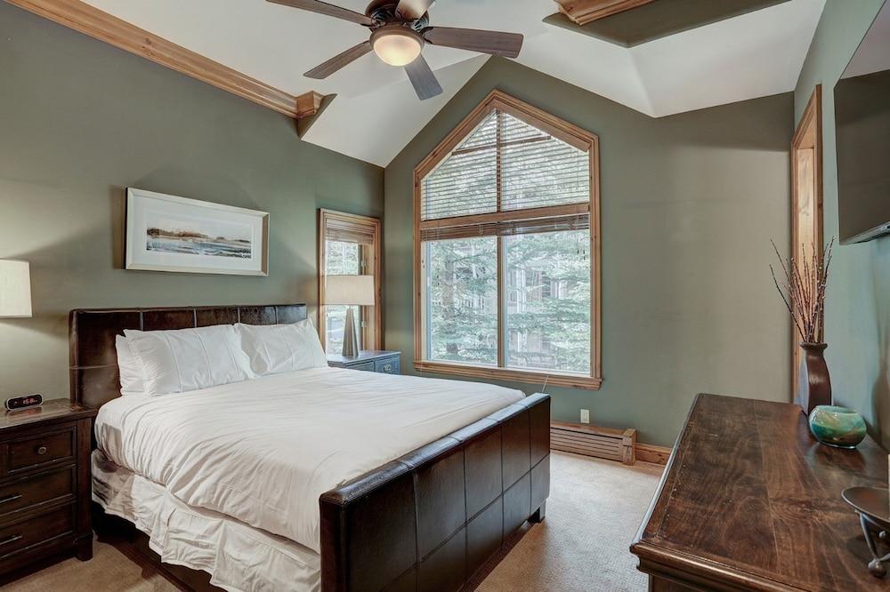 Arrowhead Village, A Vail Resorts Property photo 97
