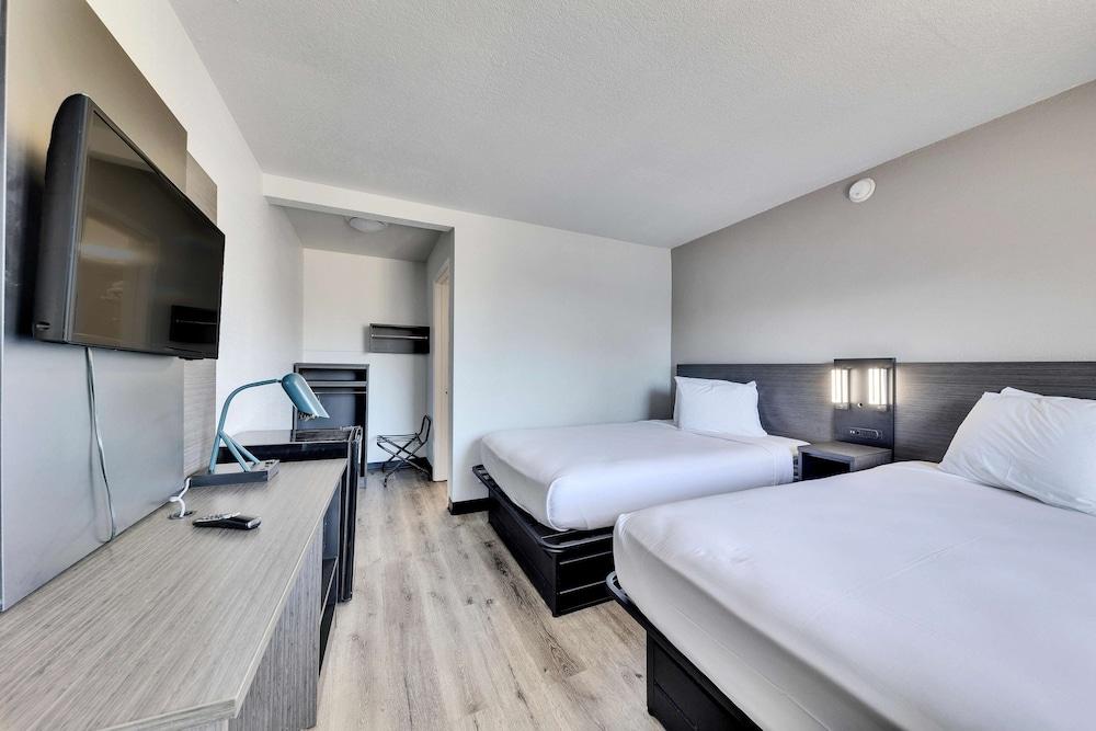Motel 6 Austin, TX - Airport - South photo 11