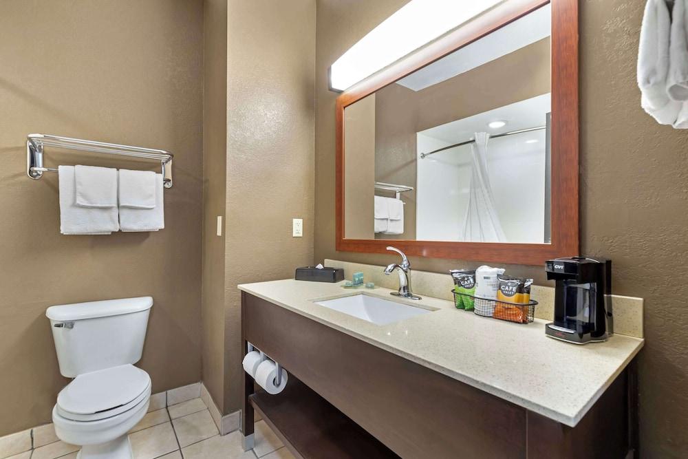 Best Western Northwest Corpus Christi Inn & Suites photo 2