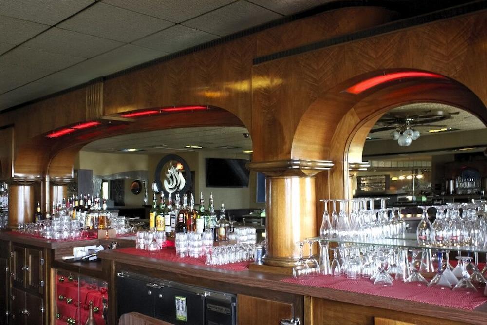 The Washburn Inn - On the Lake photo 18