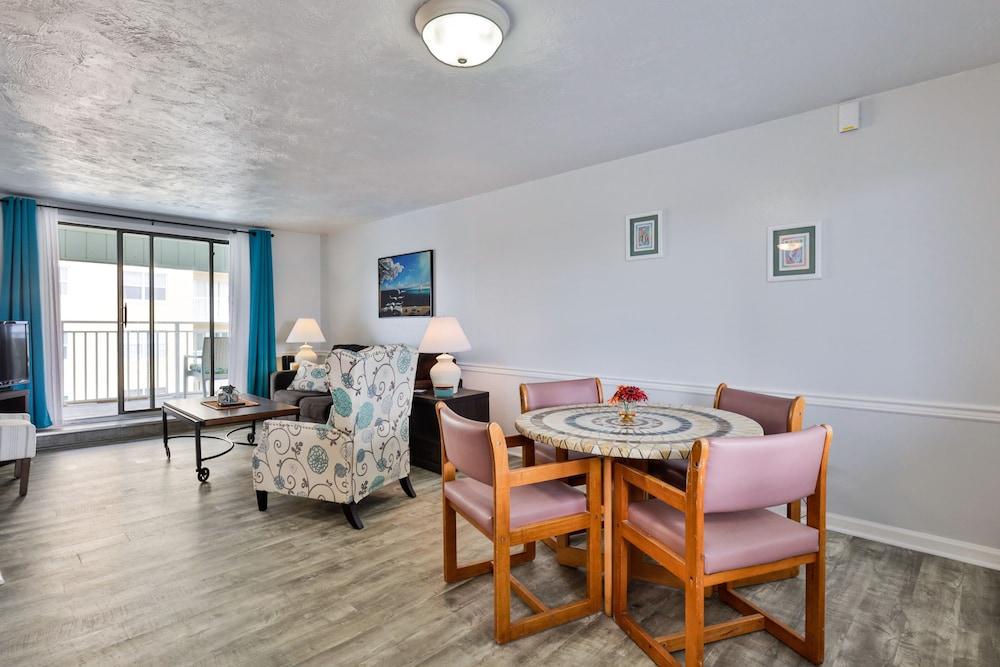 Coastal Waters Inn photo 97