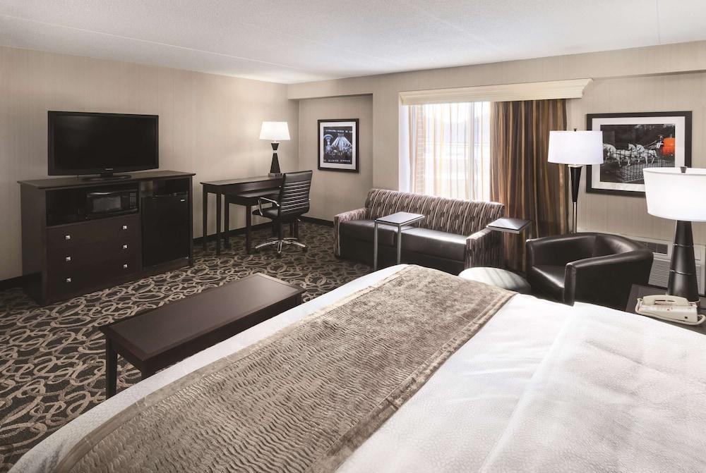 Best Western Ramkota Hotel photo 12