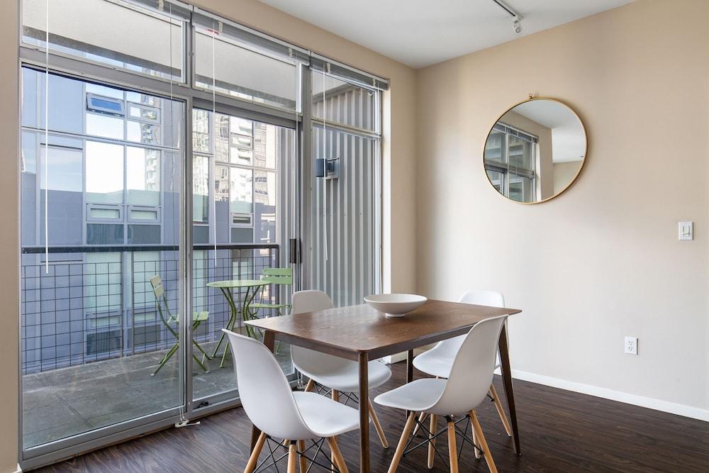 Kasa Bellevue Seattle photo 11