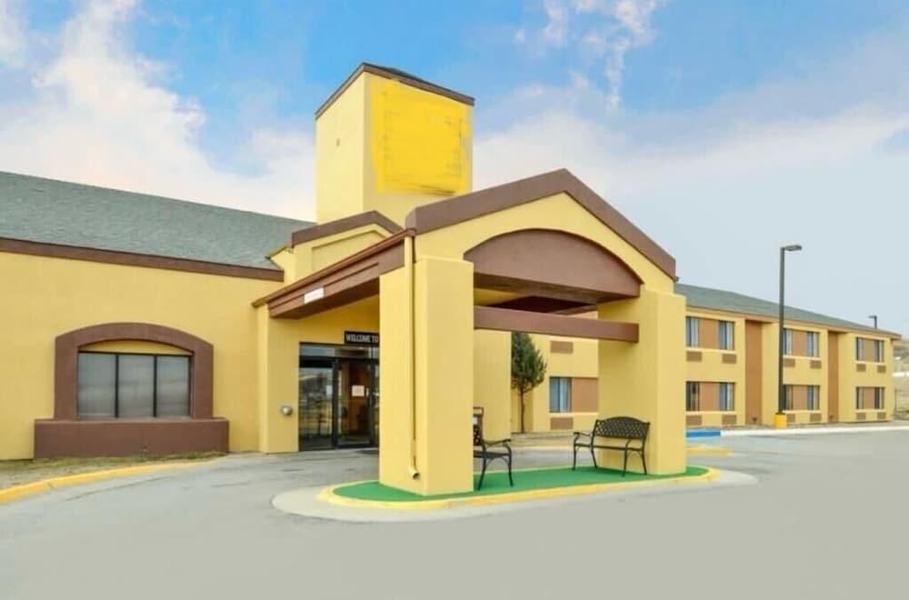 Pronghorn Inn photo 20
