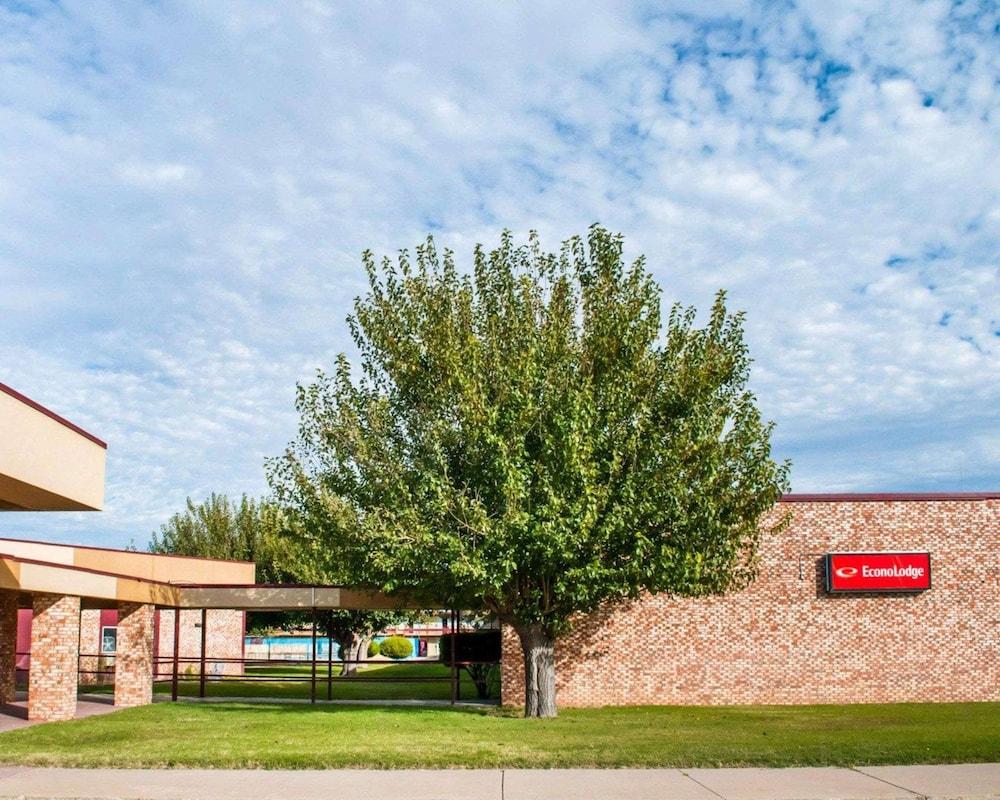 Econo Lodge Carlsbad Caverns Area photo 8