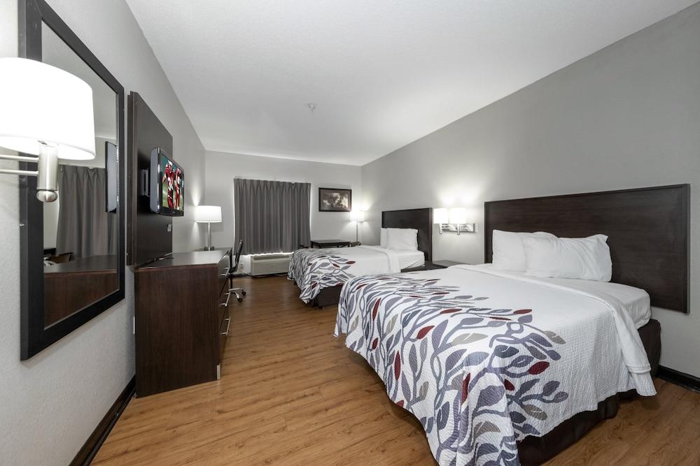 Red Roof Inn Atlanta Southeast - Stockbridge photo 37