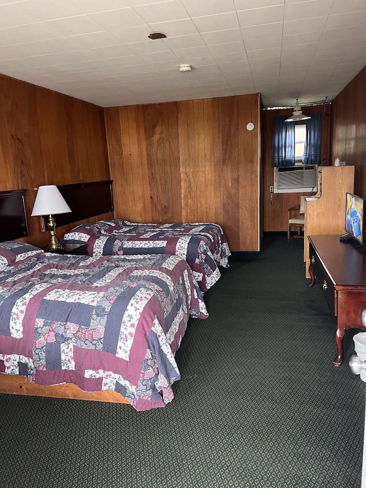 Troy Motel photo 9