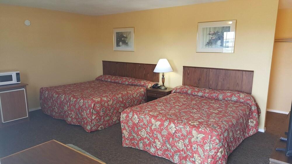 Lake Eufaula Inn photo 35