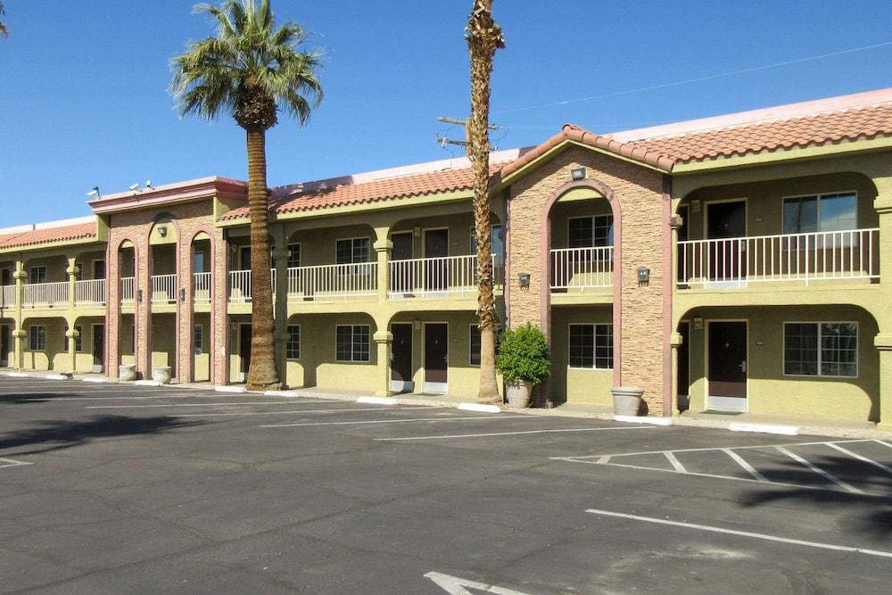 Econo Lodge Blythe photo 31