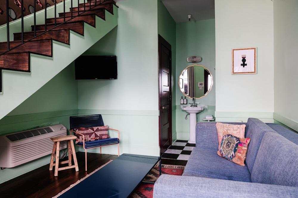 The Frenchmen New Orleans by Kasa Living photo 15