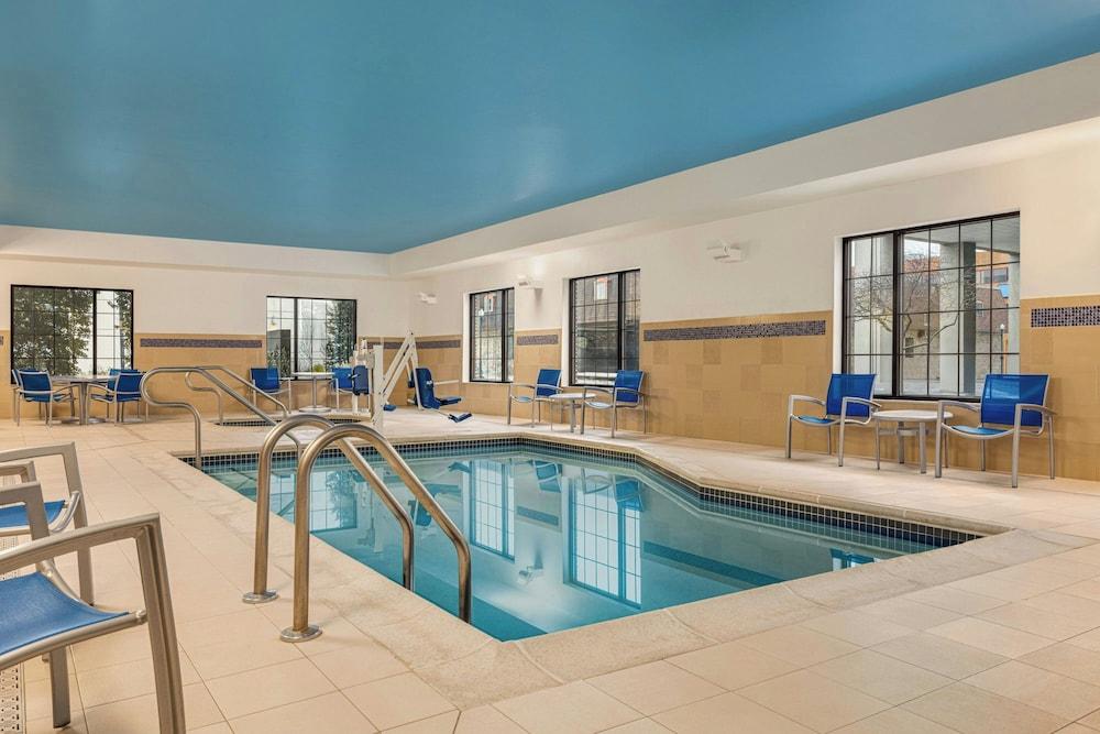 TownePlace Suites Williamsport photo 22