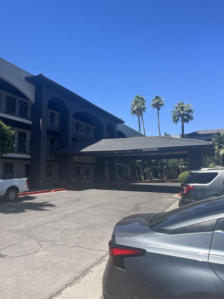 Ocotillo Apartments & Hotel photo 5